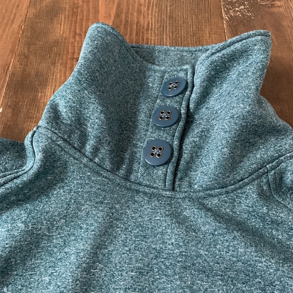 Kavu Button Neck Pull Over - Picture 4 of 7